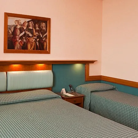 Hotel Sangallo Palace 4*